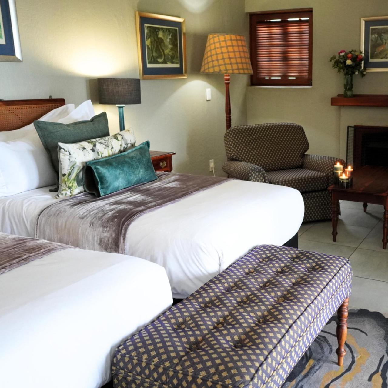Coach House & Hotel 4*